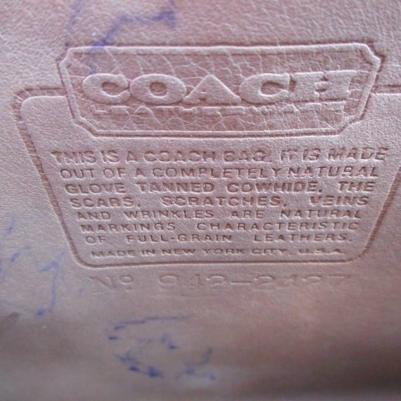 SOLD**Vintage Coach Classic shoulder Bag in Putty, NYC  pre-1994 - Picture 14 of 14